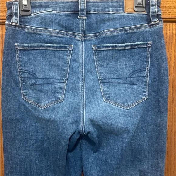 American Eagle Outfitters Medium Blue Flare Jeans - Picture 5 of 7